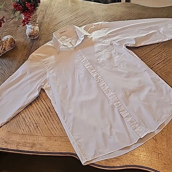 White long sleeve collared button down size L 32/33 Van Heusen - Picture 1 of 11